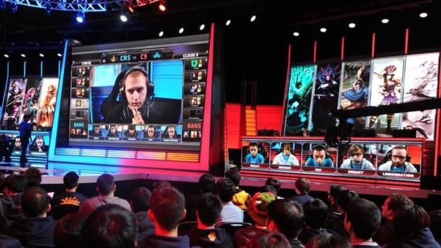 Paris 2024 bid team to discuss introducing esports for Olympic Games